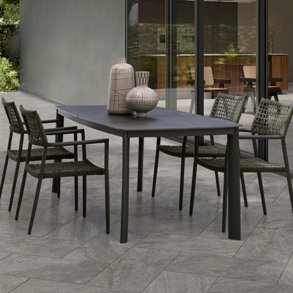 ALCORA Outdoor Sintered Stone Table in Charcoal Grey - Bizzotto | Milola