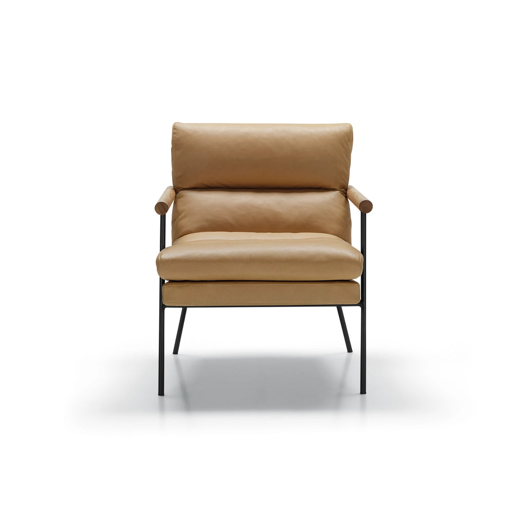 BILL Armchair in Latte Leather - Sits | Milola