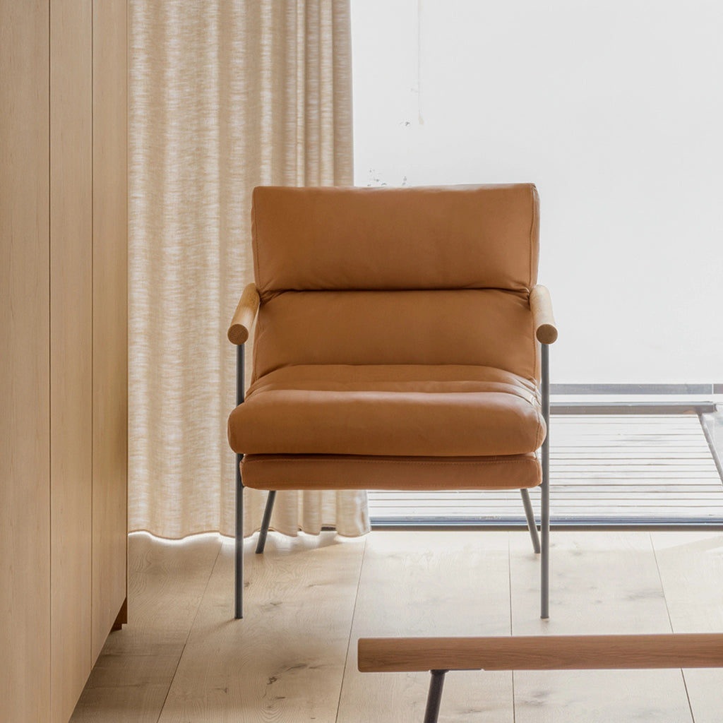 BILL Armchair in Latte Leather - Sits | Milola