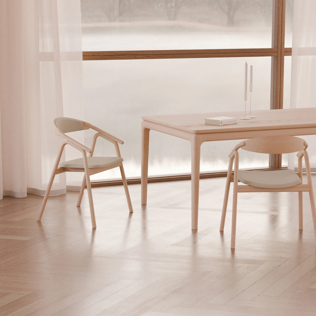 FLOATING Extendable Dining Table in White Oiled Oak - Kristensen | Milola