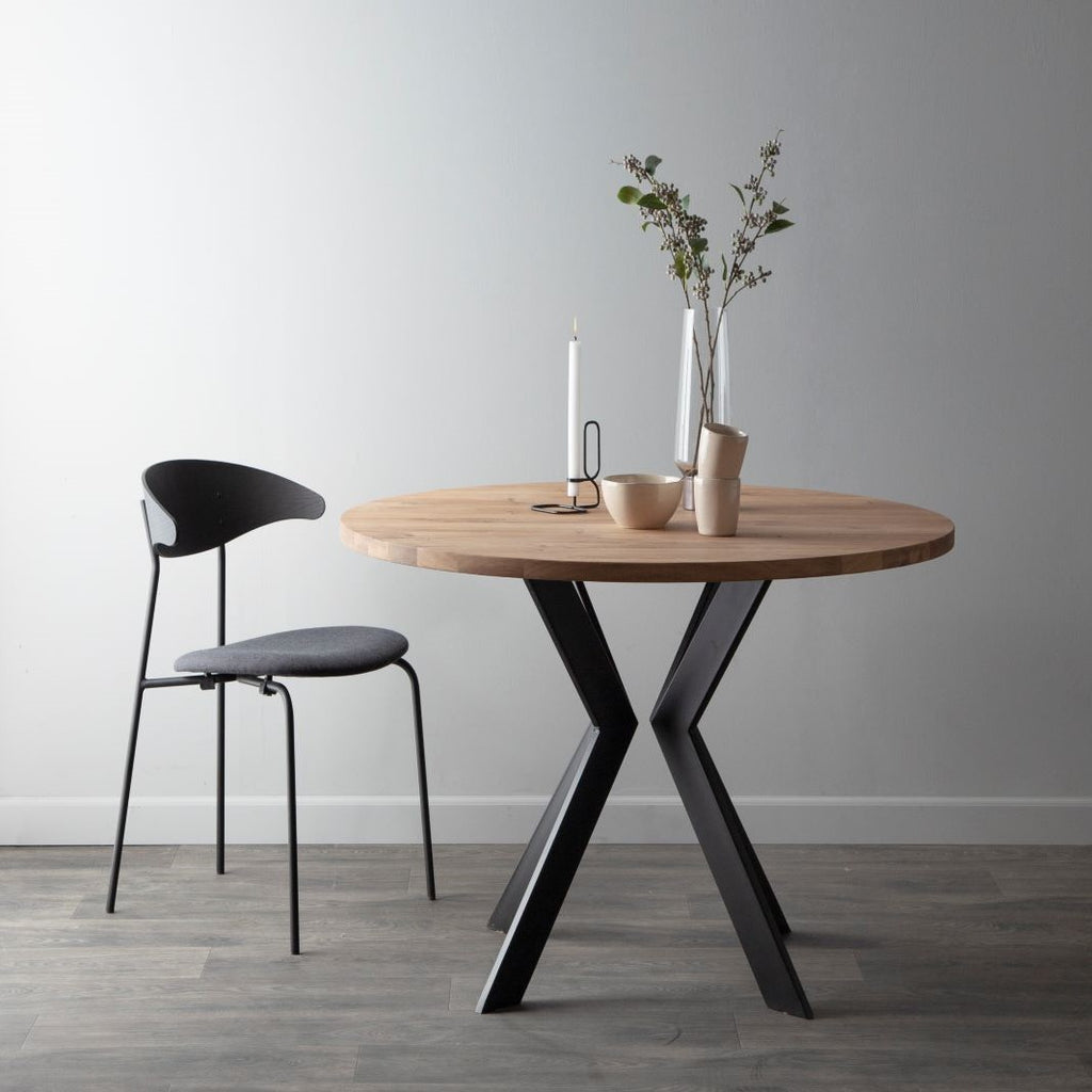 MONOGRAM - Steel Round Extendable Solid Wood/Steel - Dining Table - Kristensen Kristensen | Milola