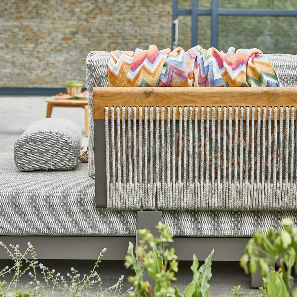PESARO - 2 in 1 Outdoor Sofa and Daybed - Suns | Milola