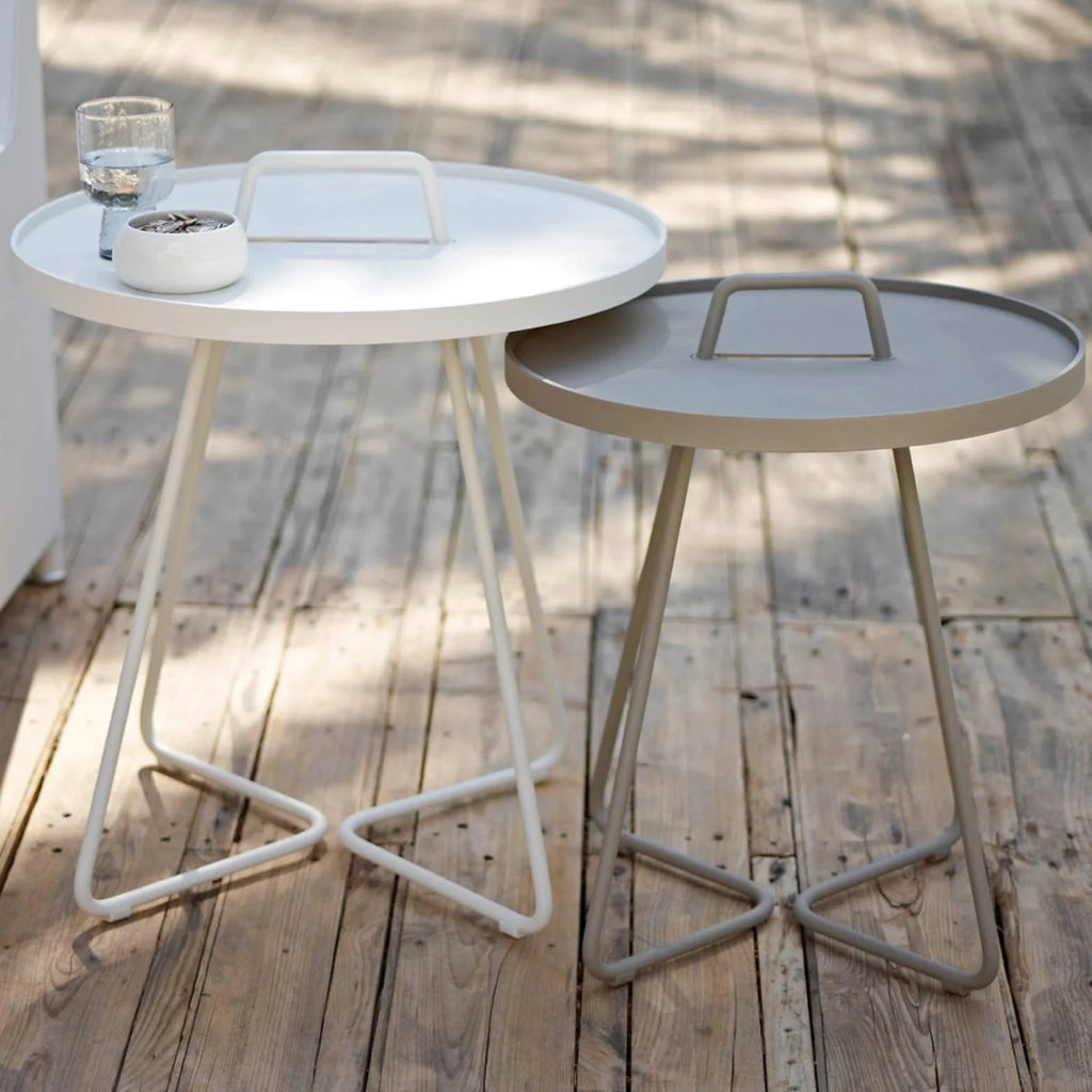 ON-THE-MOVE - Outdoor Coffee Table / Side Table - Cane-Line | Milola