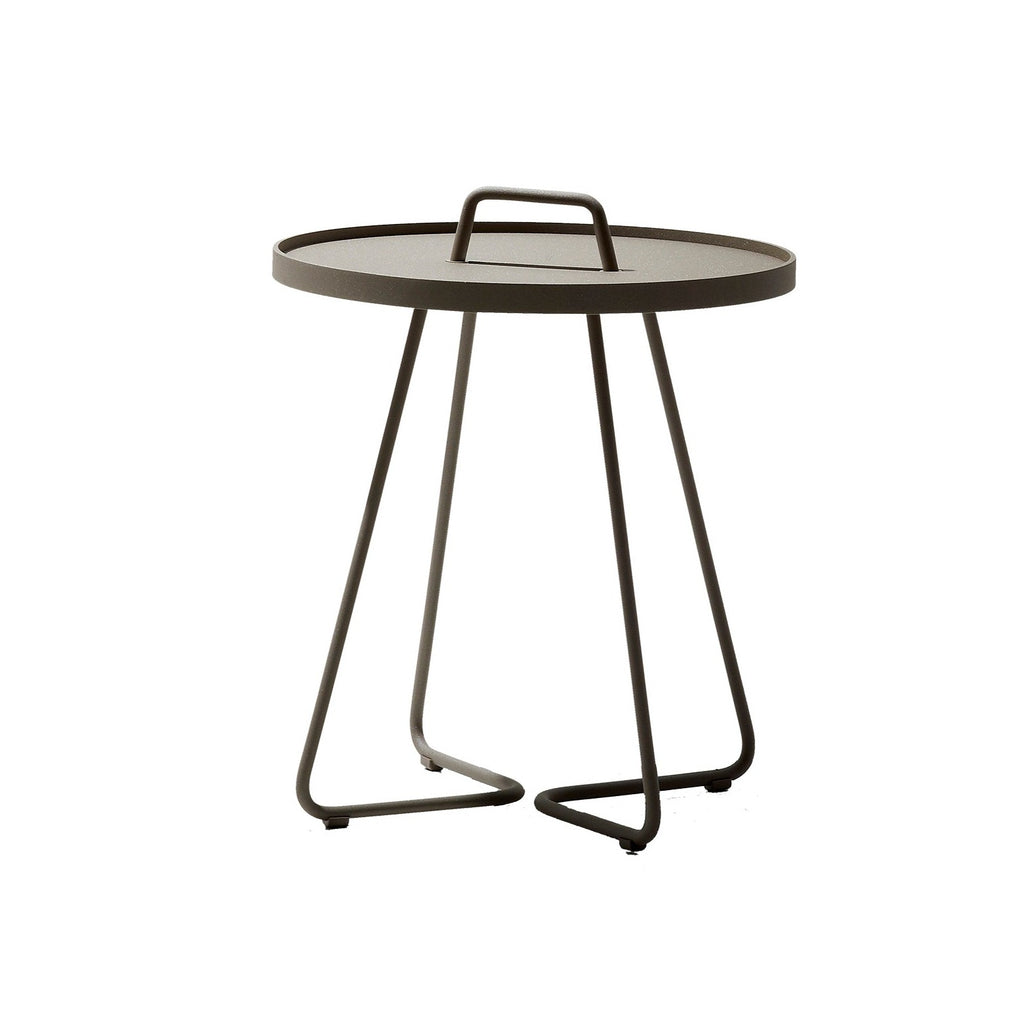 ON-THE-MOVE - Outdoor Coffee Table / Side Table in Taupe - Cane-Line | Milola