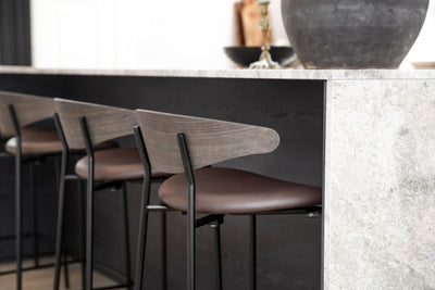 Bar Stools vs Counter Stools - Your Guide