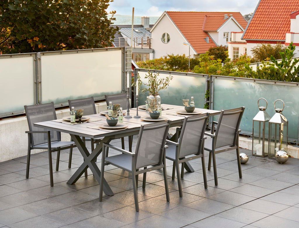 Brafab Dining Tables