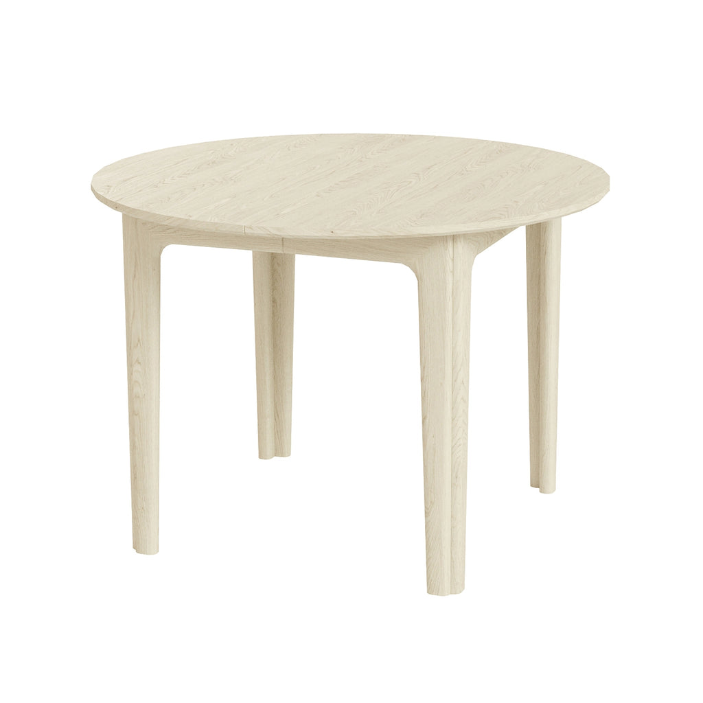Skovby #111 Extendable Round Dining Table in Oak White Oil - Skovby | Milola