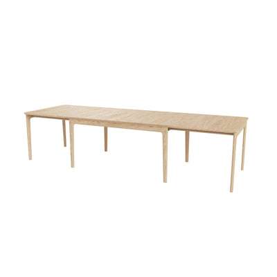Skovby #26 Extendable Dining Table in Oak Lacquer - Skovby | Milola