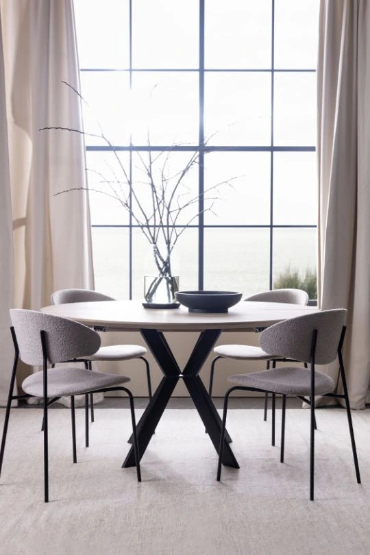 Amelia Wood Extendable Dining Table - Milola.ch