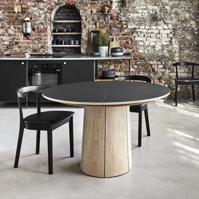 Skovby #33 Extendable Round Dining Table in Oak White Oil with Black Top - Skovby | Milola
