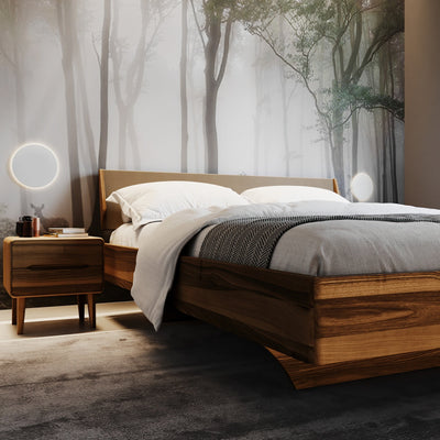 Lys Wooden Bed