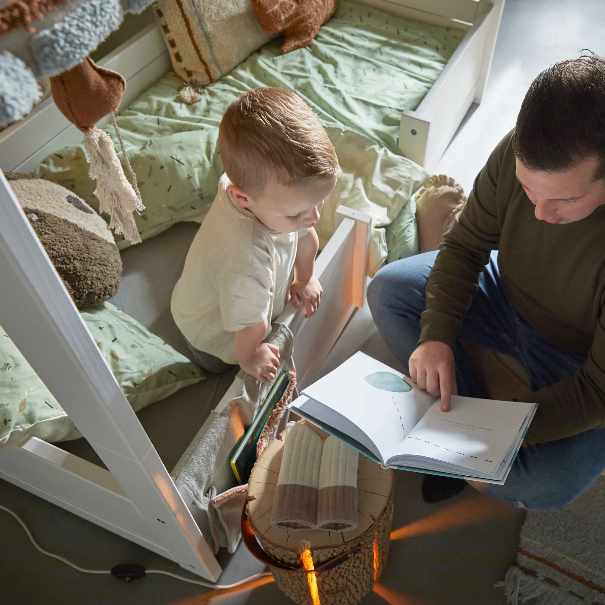 4 IN 1 Kids Bed in White - Grows with your child - Lifetime Kids | Milola