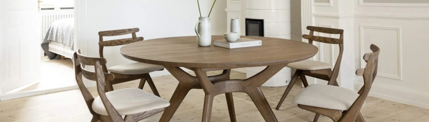 Amelia Wood Extendable Dining Table - Milola.ch