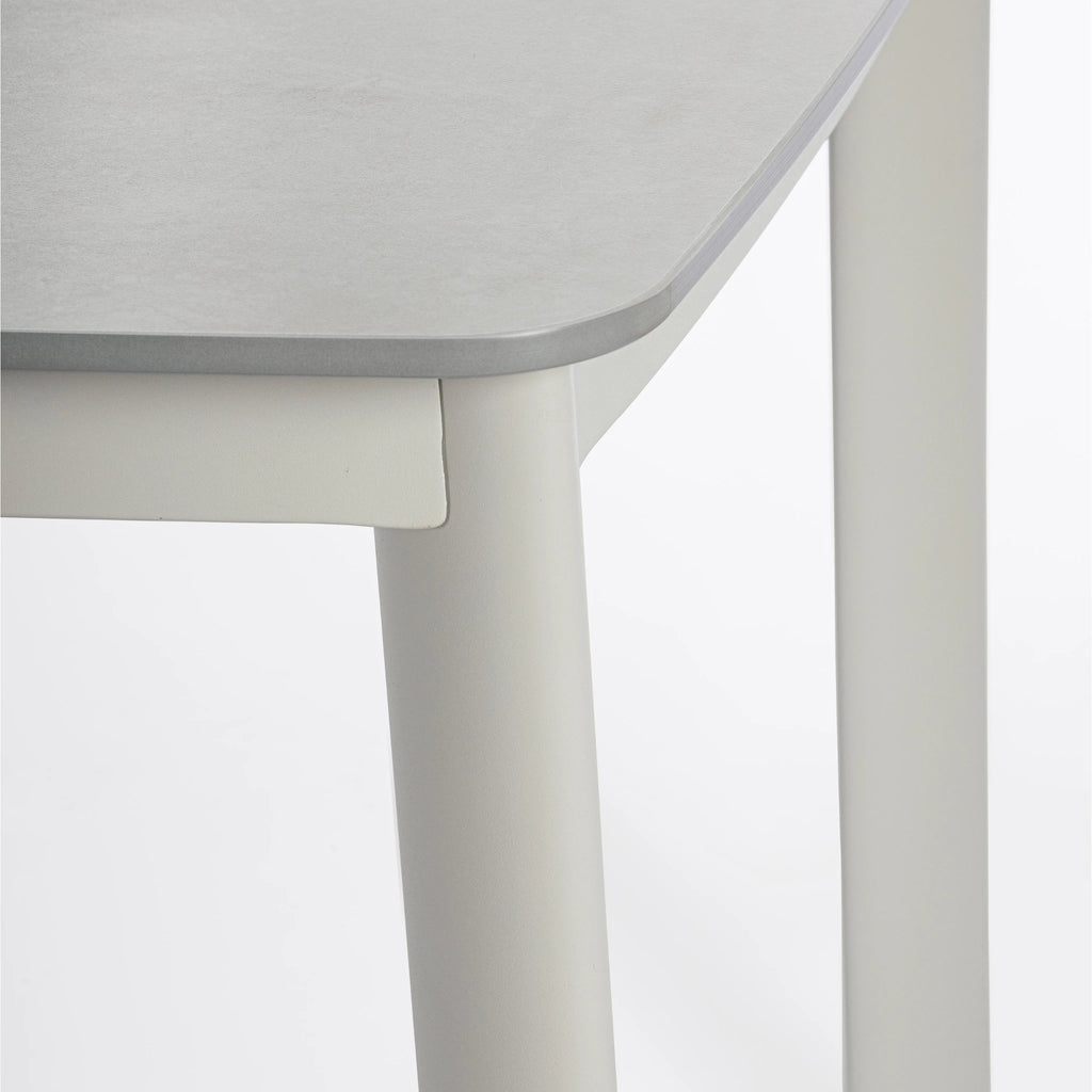 ALCORA Outdoor Sintered Stone Table in Saturn Beige - Bizzotto | Milola