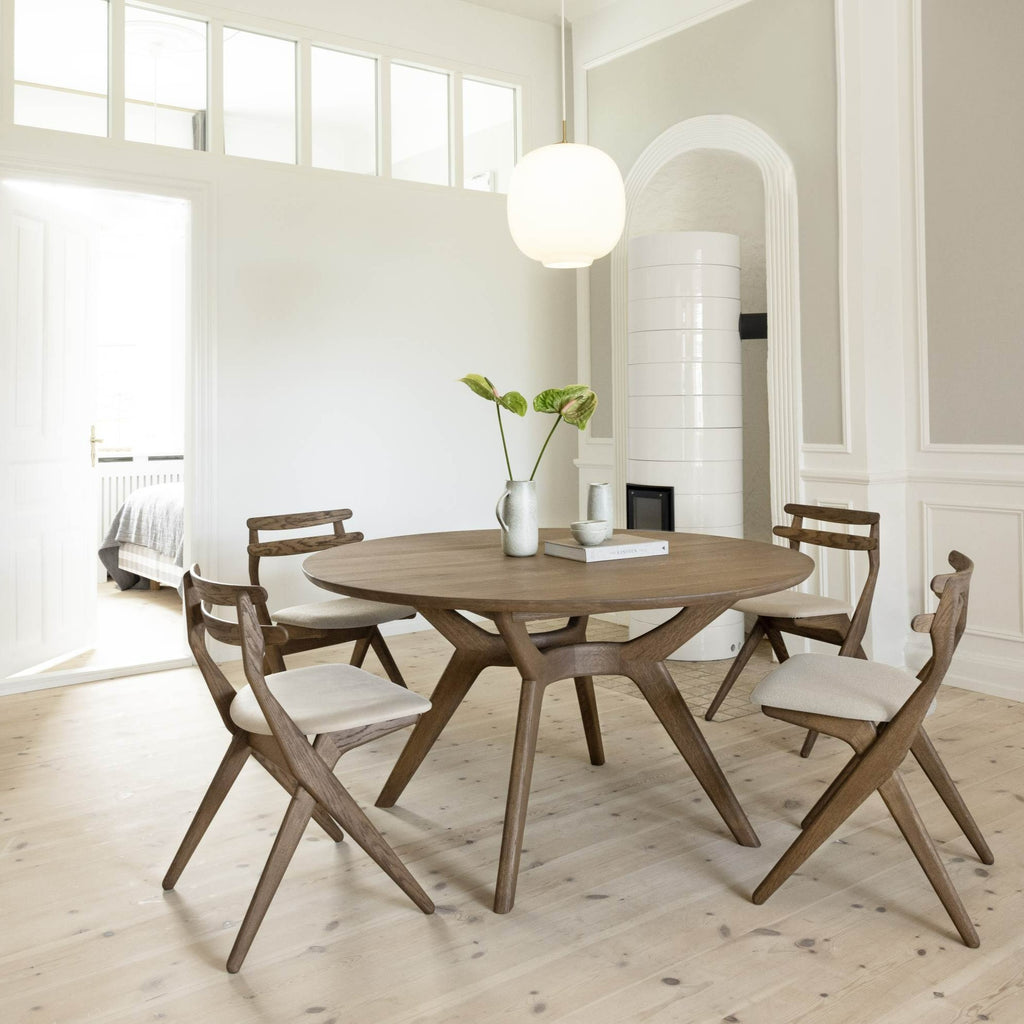 AMELIA Round Extendable Solid Wood Dining Table