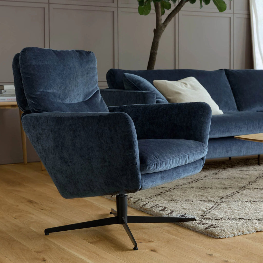 AMY Armchair - Living Furniture in Blue Navy - Sits | Milola