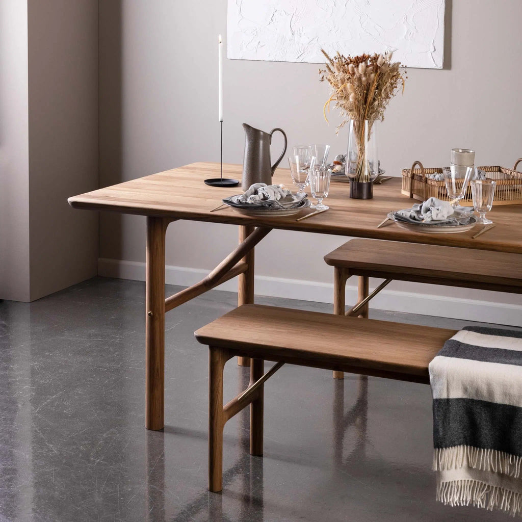 ANT Solid Wood Extendable Dining Table - Nordic Furniture Design - Kristensen Kristensen | Milola