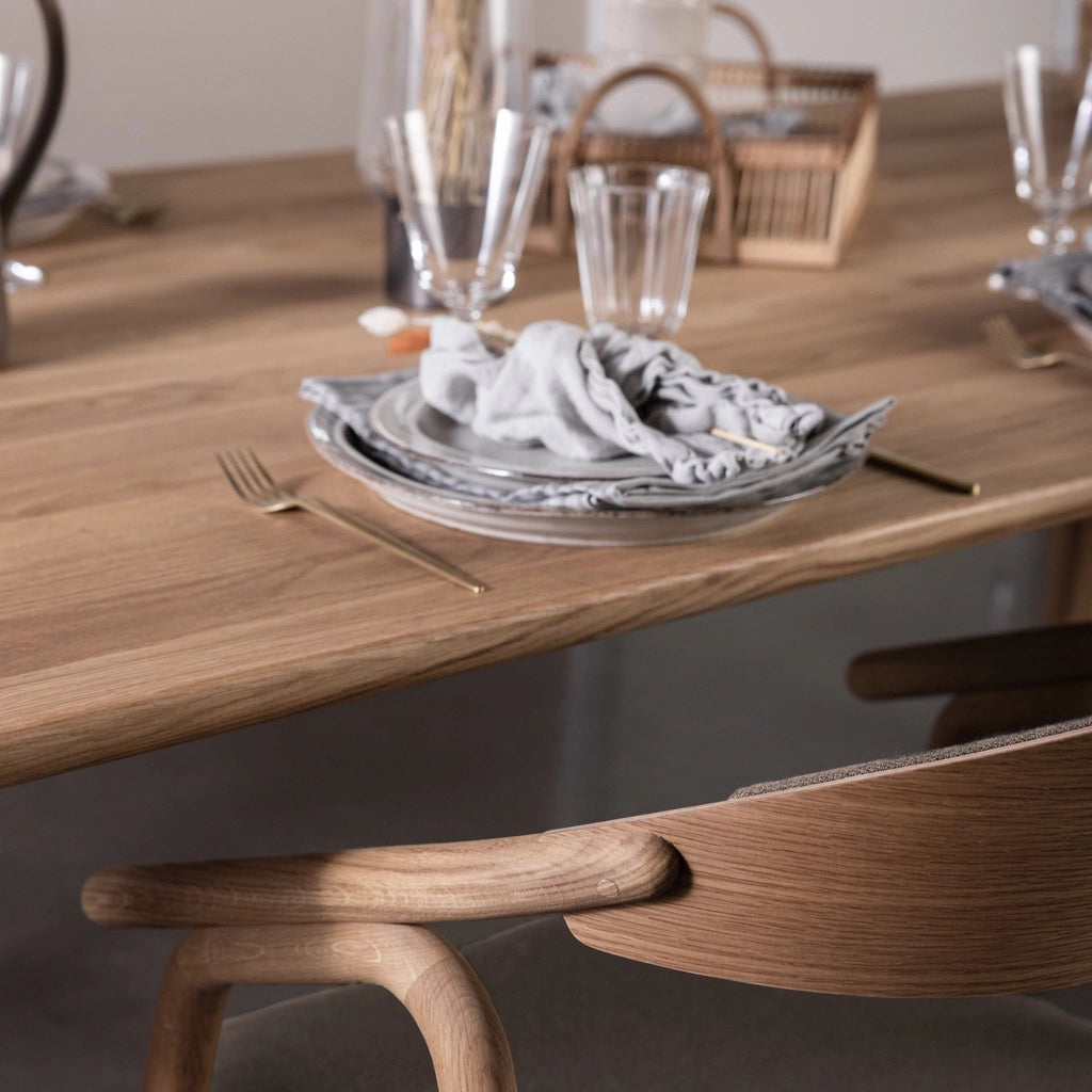 ANT Solid Wood Extendable Dining Table - Nordic Furniture Design - Kristensen Kristensen | Milola