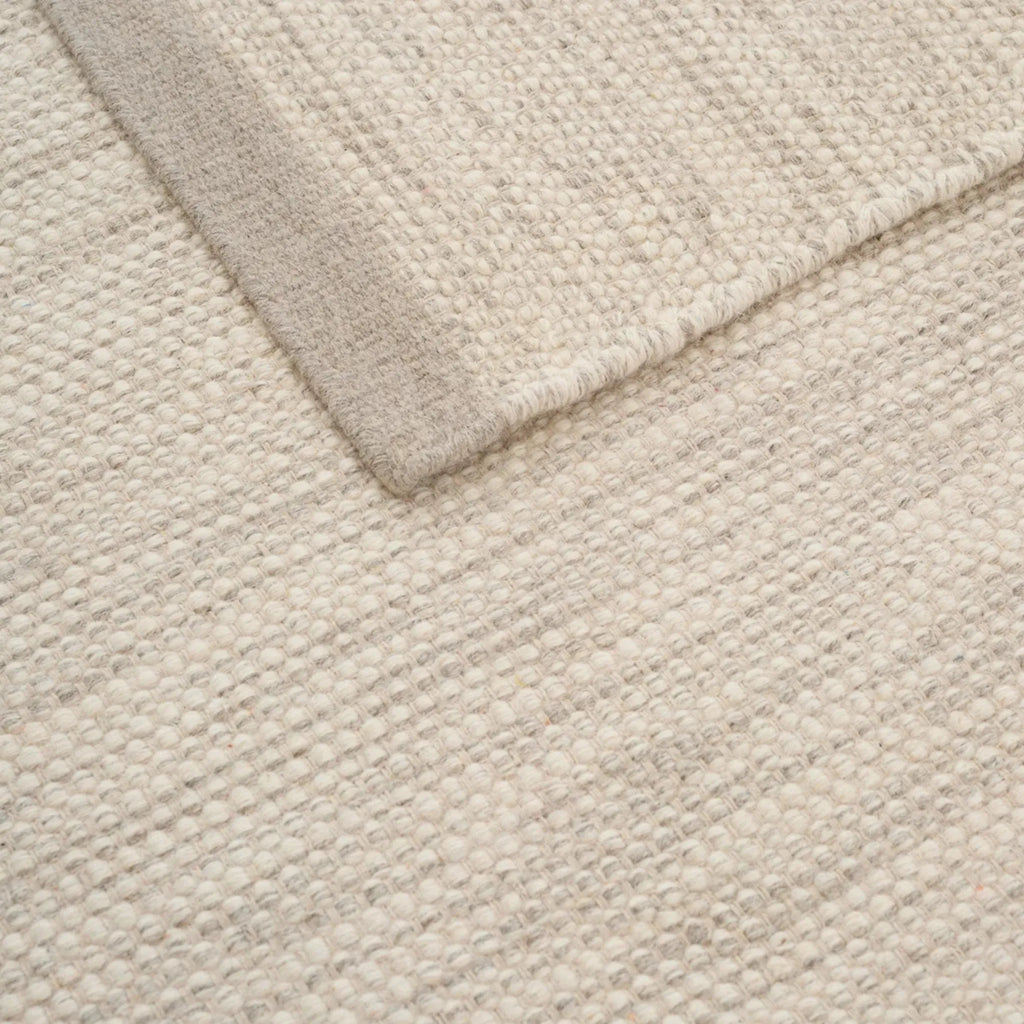 ASKO - Iron Rug - Minimalist Interior Design - Linie Design | Milola