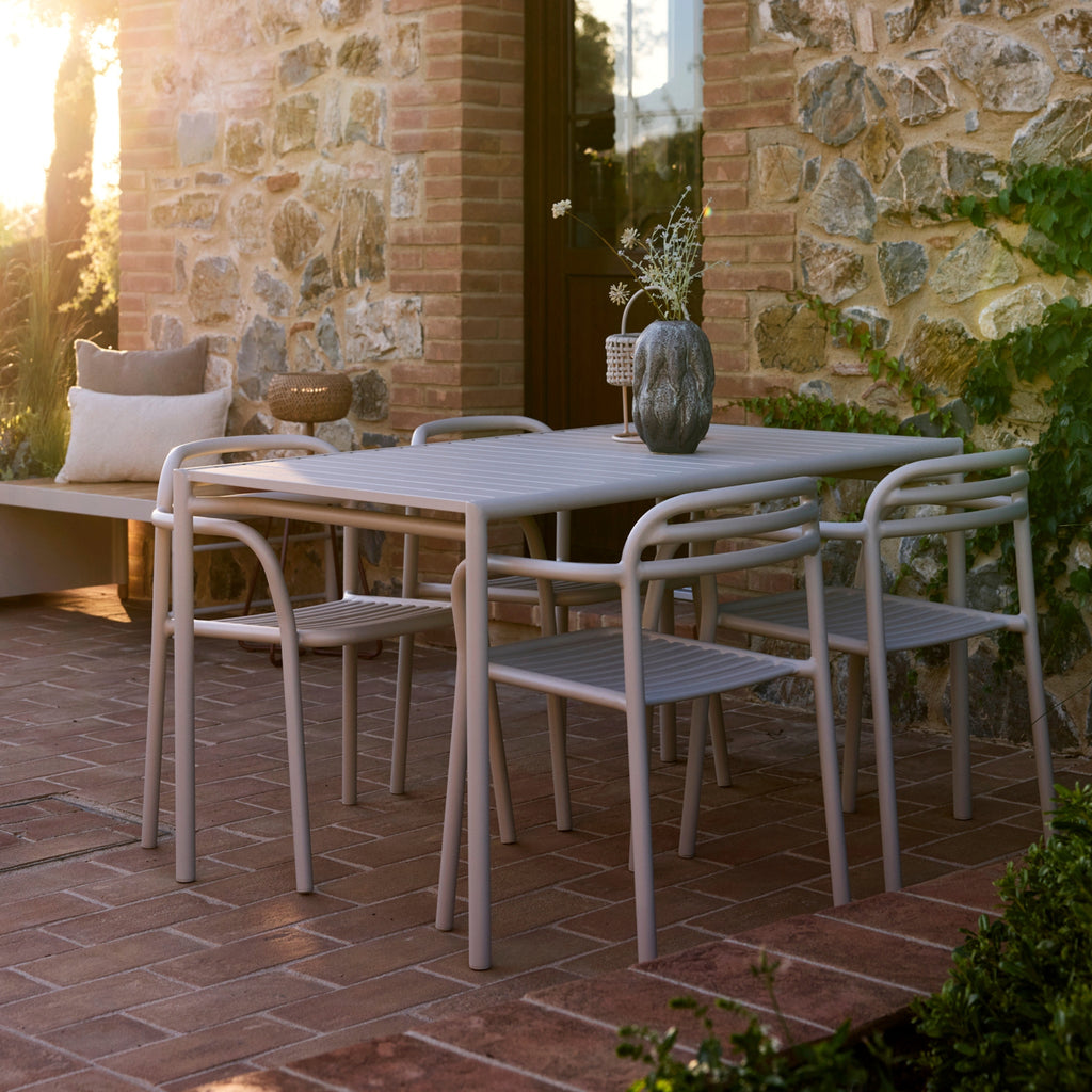 BLISS Outdoor Dining Table Set in Sand - Cane-Line | Milola