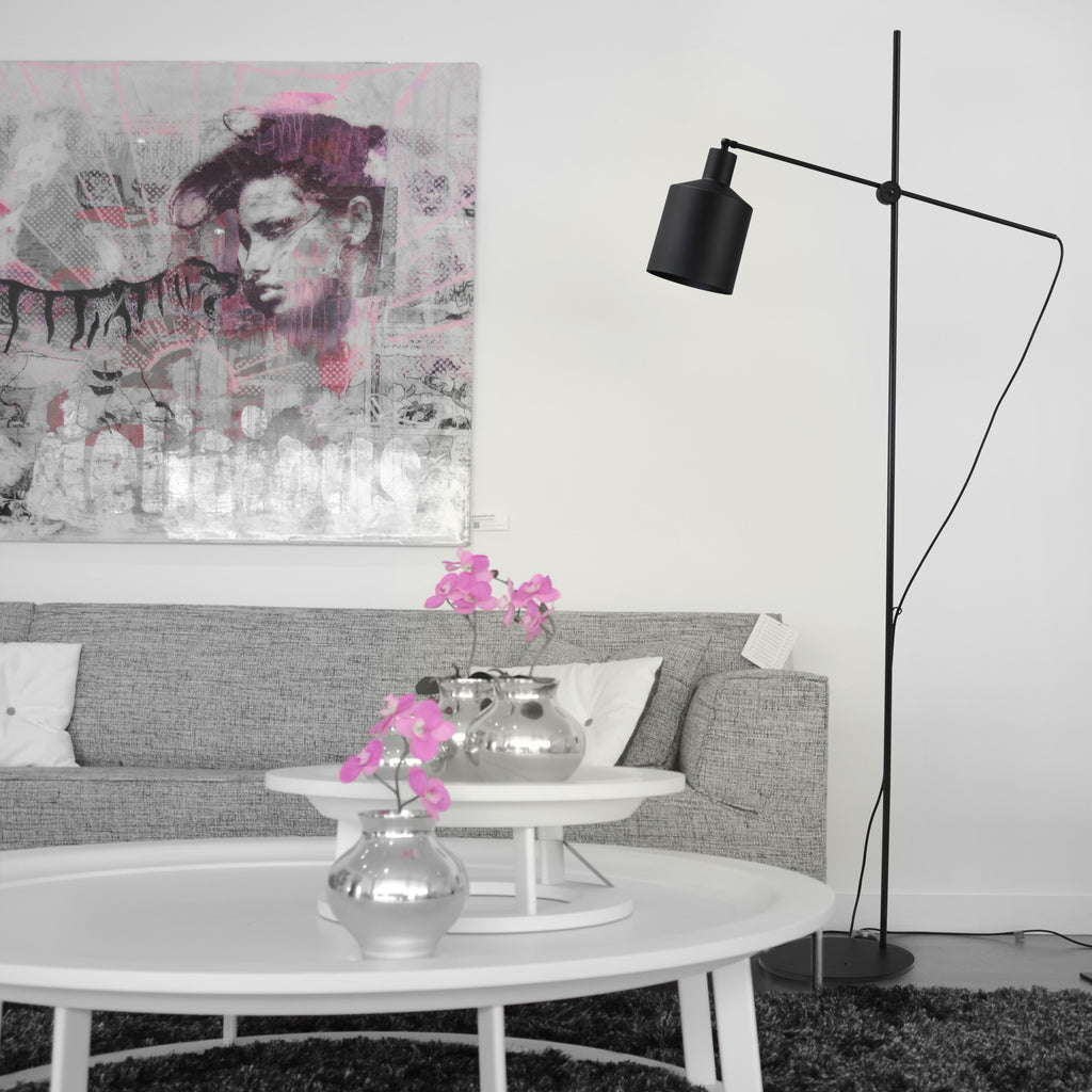 BORIS Floor Lamp - Minimalist - Lifestyle | Milola
