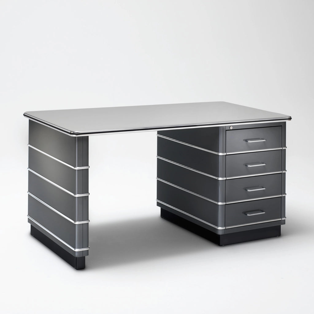 CLASSIC LINE Metal Desks in Anthracite - Modern Office Furniture - Müller | Milola