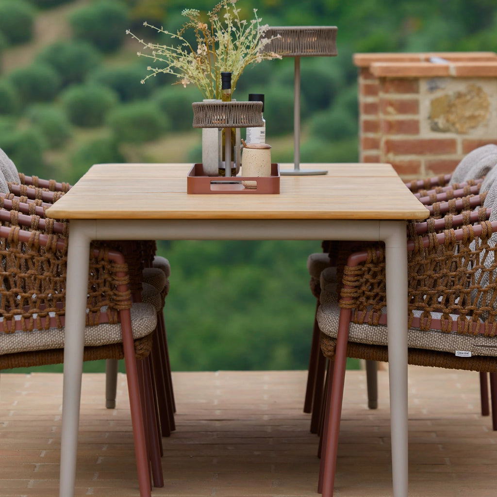 CORE - Outdoor Dining Table - Teak/Aluminium - Cane-Line | Milola