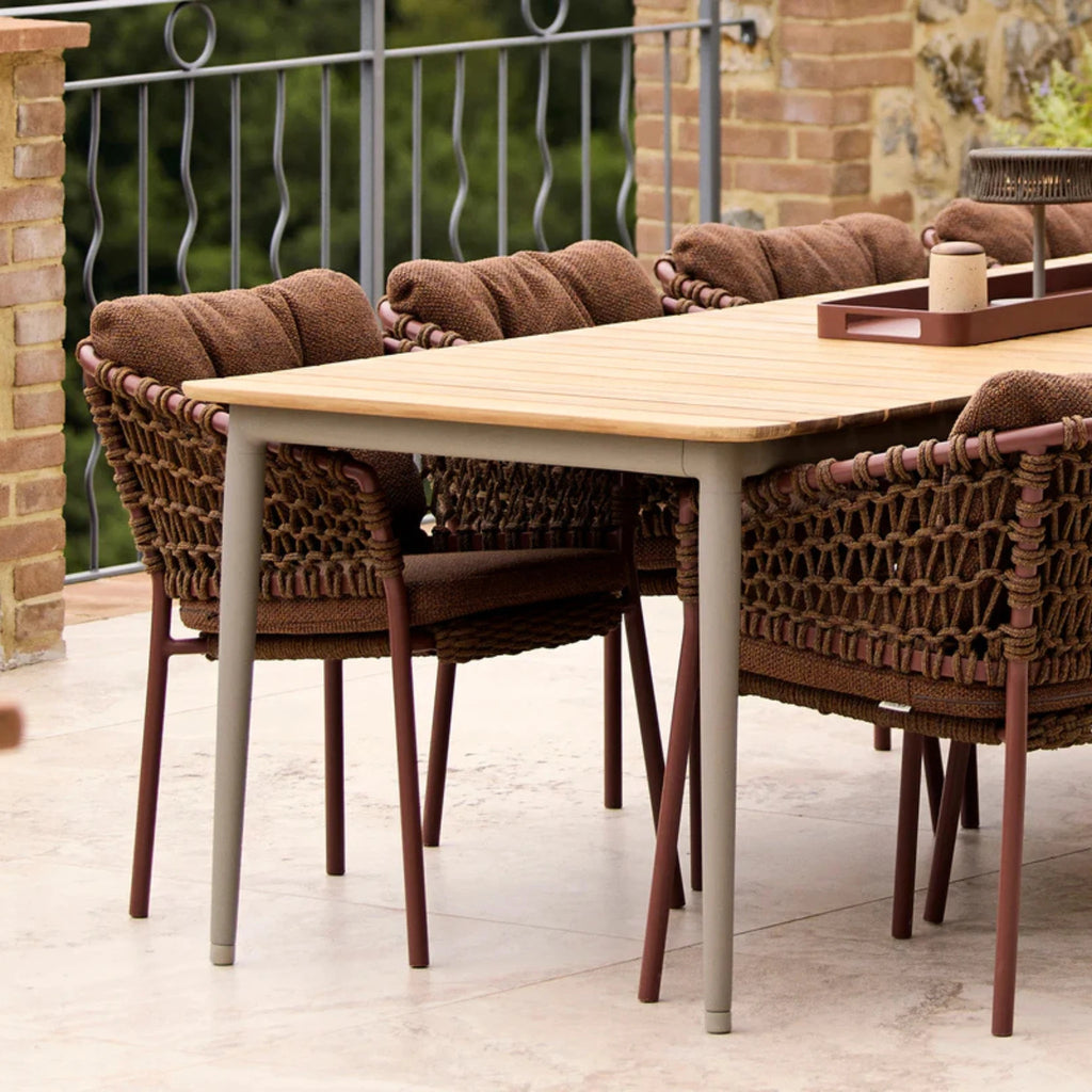 CORE - Outdoor Dining Table - Teak/Aluminium - Cane-Line | Milola