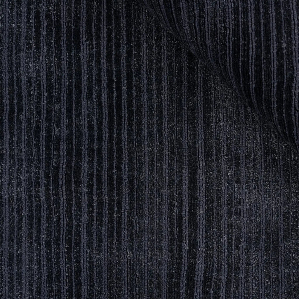 COVER Rug - Elegant Velvet in Blue - Linie Design | Milola 