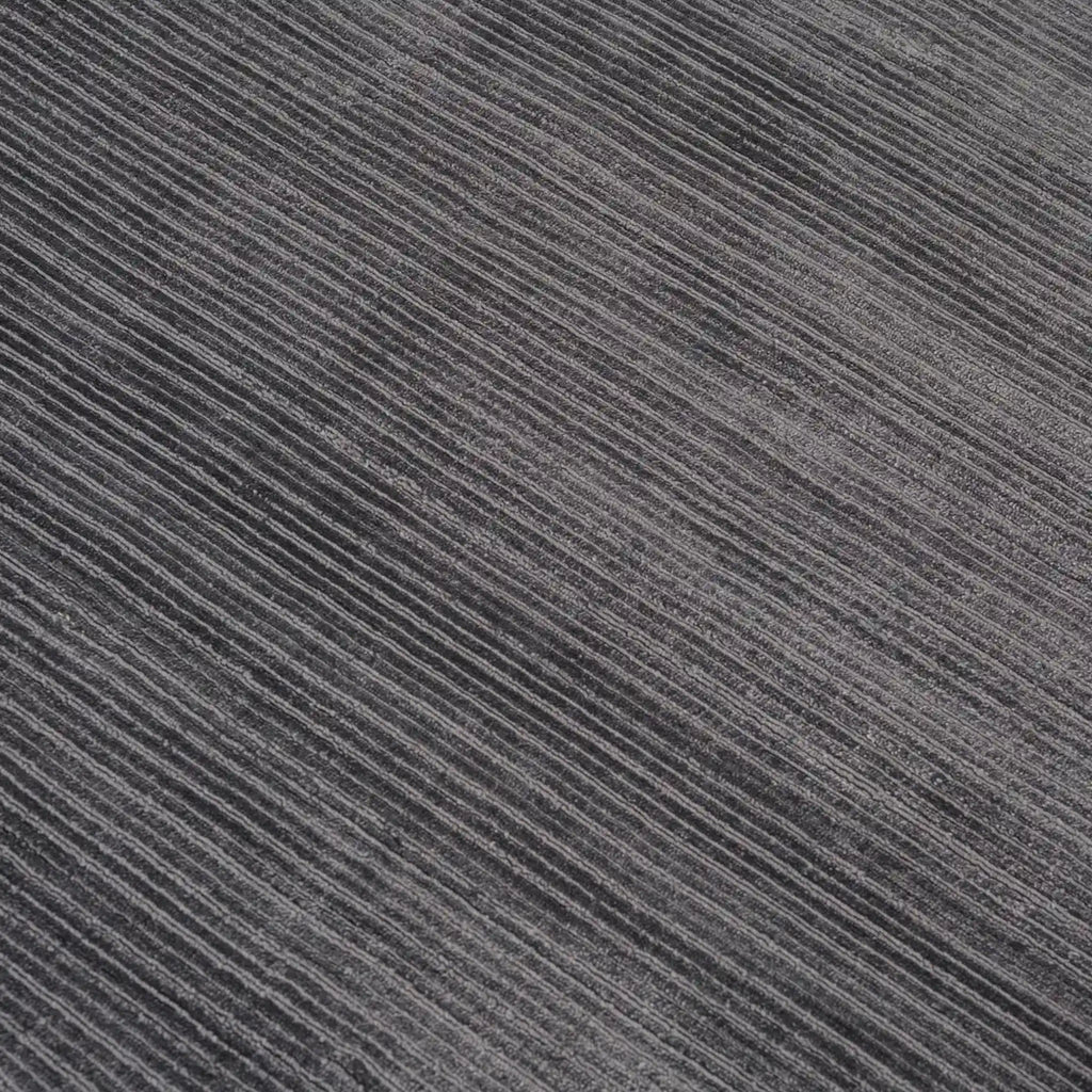 COVER Rug - Elegant Velvet in Stone - Linie Design | Milola