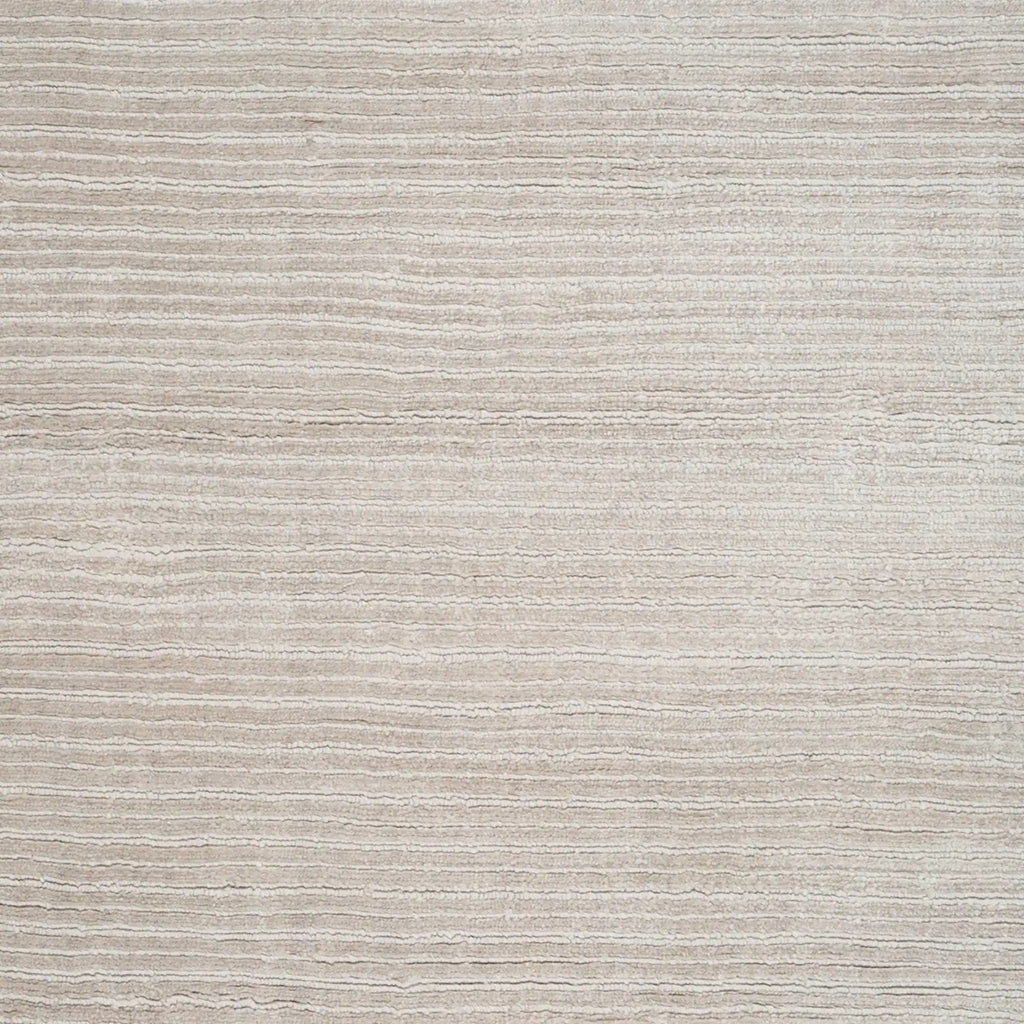 COVER Rug - Elegant Velvet in White - Linie Design | Milola