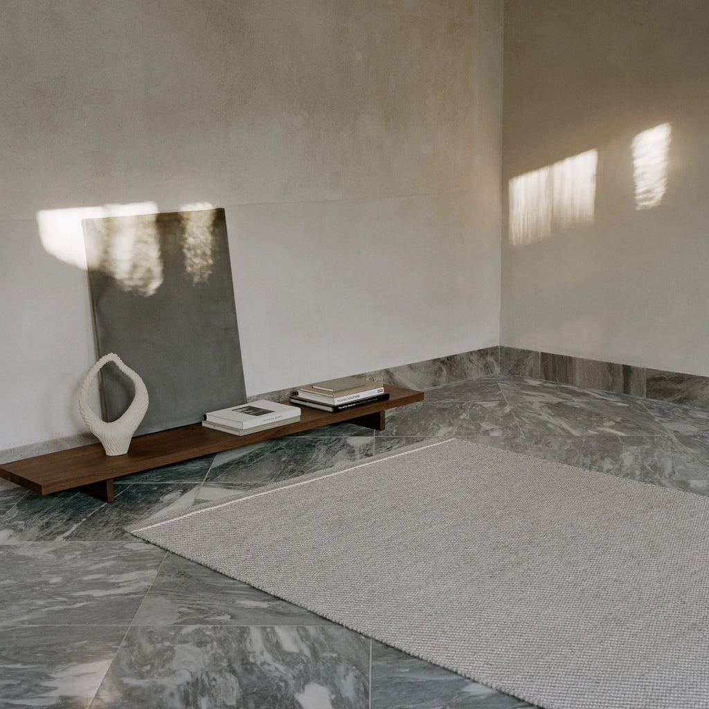 DAWN LIGHT Rug in Grey/White - Linie Design | Milola