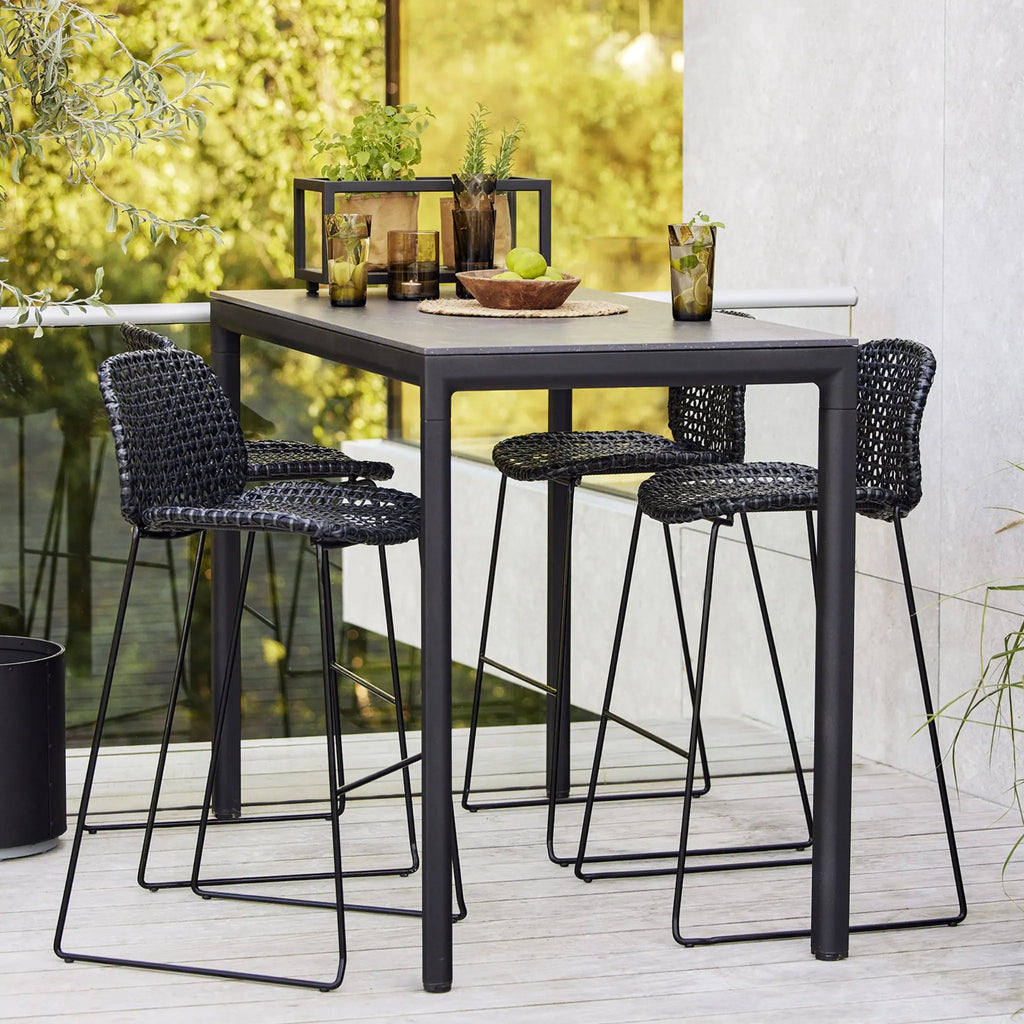 DROP Outdoor Bar Table in Lava Grey With Fossil Black Top - Cane-Line | Milola
