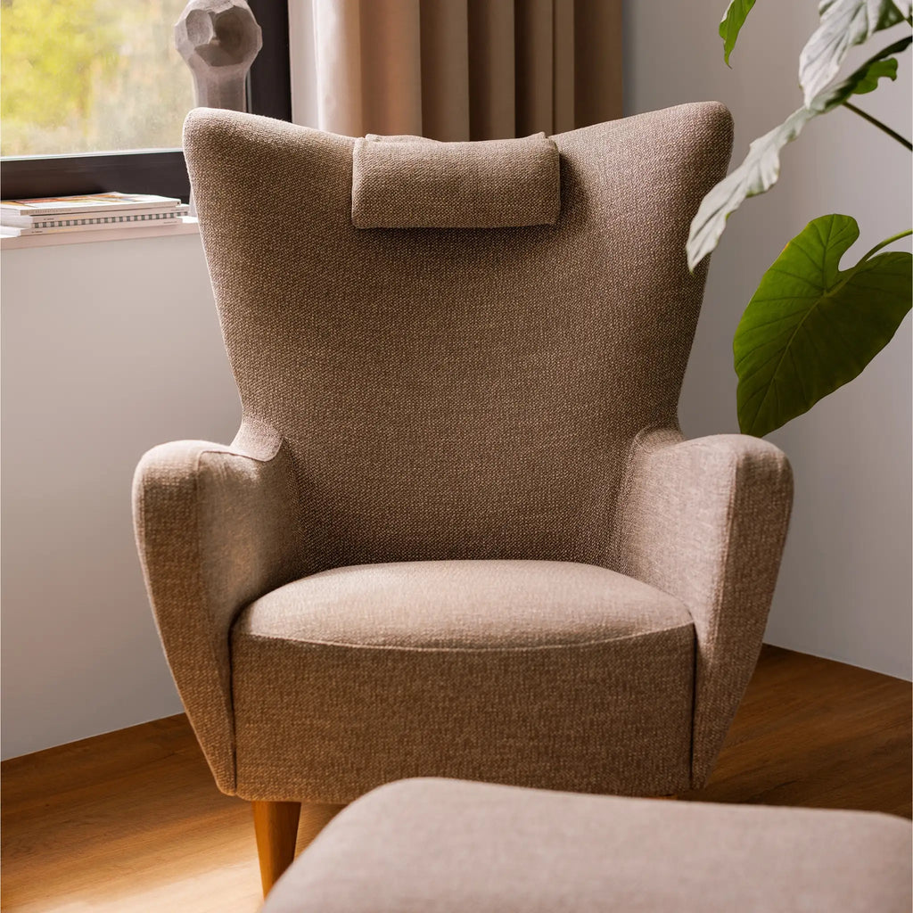 ELSA Armchair in Warm Beige - Sits | Milola