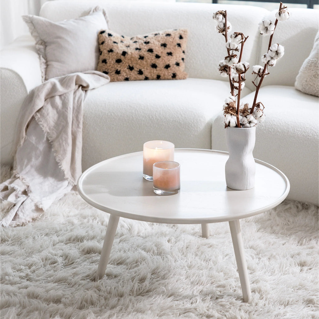EMILY Sofa in Off White - Sits | Milola