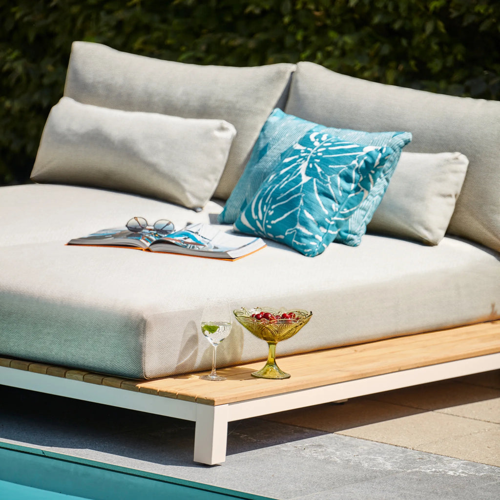 EVORA - Outdoor Daybed with White Aluminium - Suns | Milola