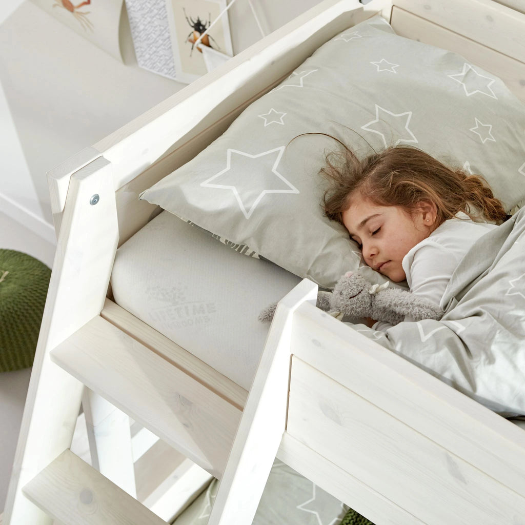 Family Bunk Bed in White - Kids Bedrooms - Lifetime Kidsrooms | Milola