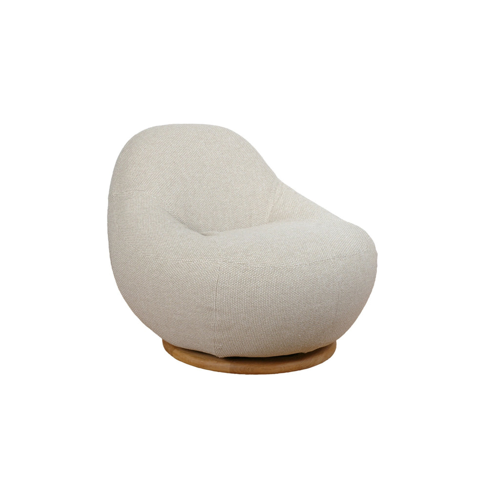 GEM Outdoor Lounge Chair in Desert Sand - Cane-Line | Milola