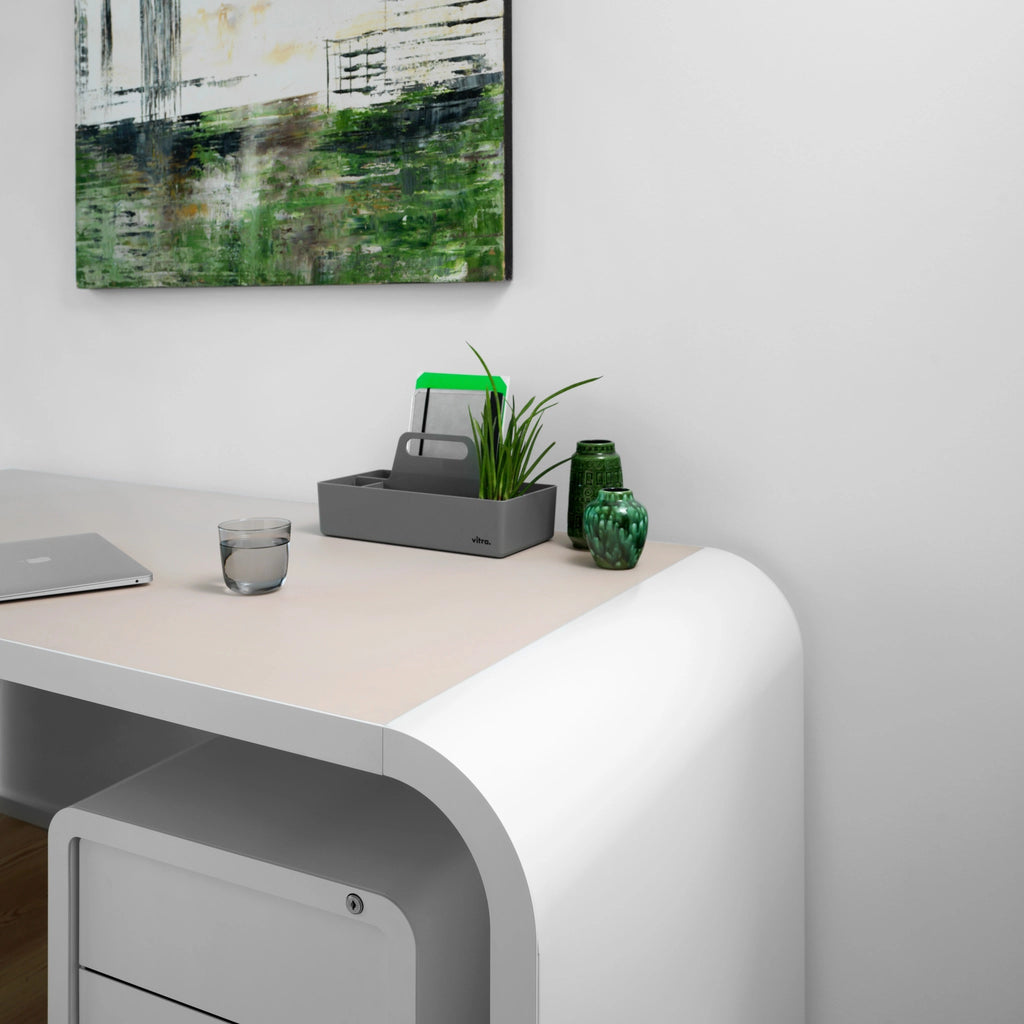 HIGH LINE M10 Metal Desks/Dining Table - Modern Furniture in Beige - Müller | Milola