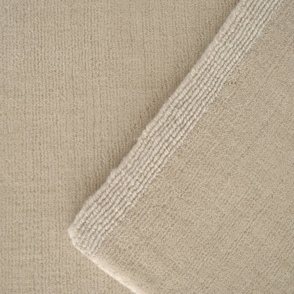 HALO CLOUD Rug in Beige - Linie Design | Milola