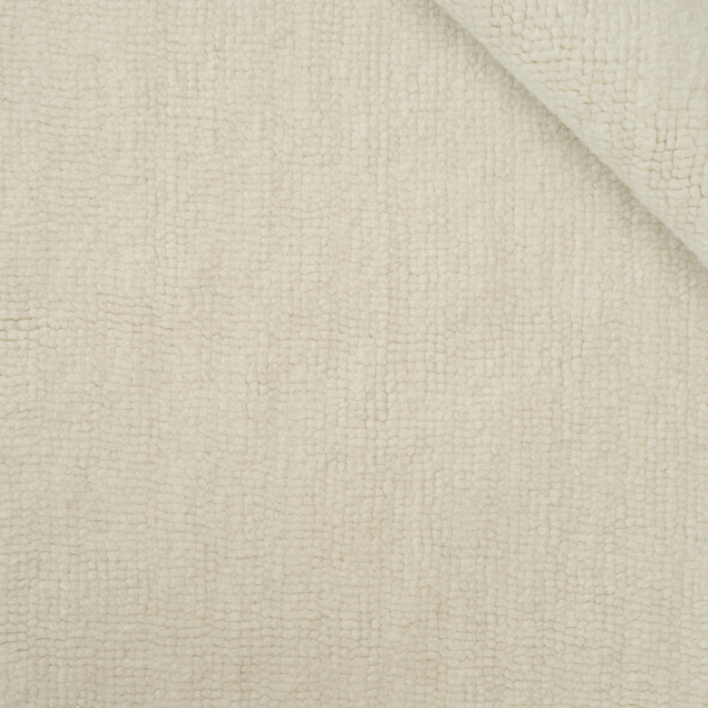 HUSHED FRAME Rug in White - Linie Design | Milola