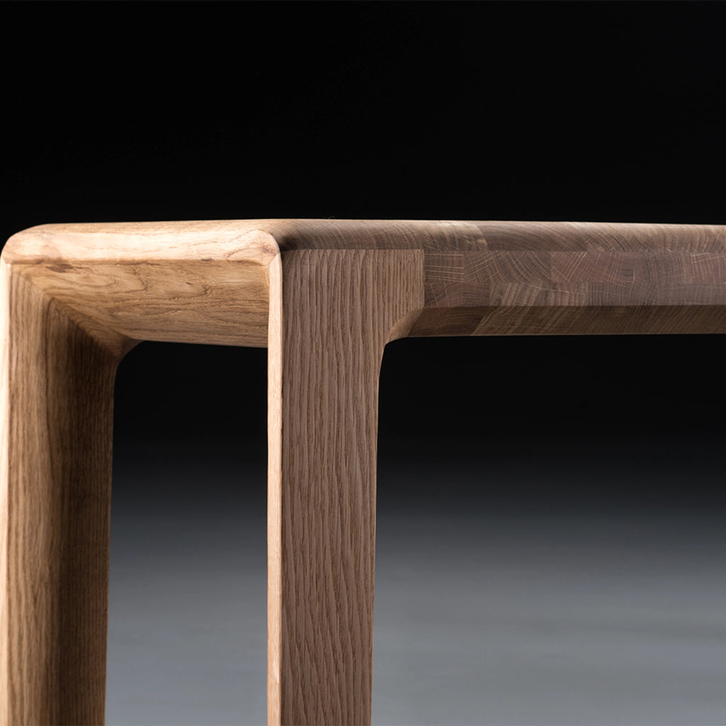 INVITO Bench in Walnut Natural oil - Artisan | Milola