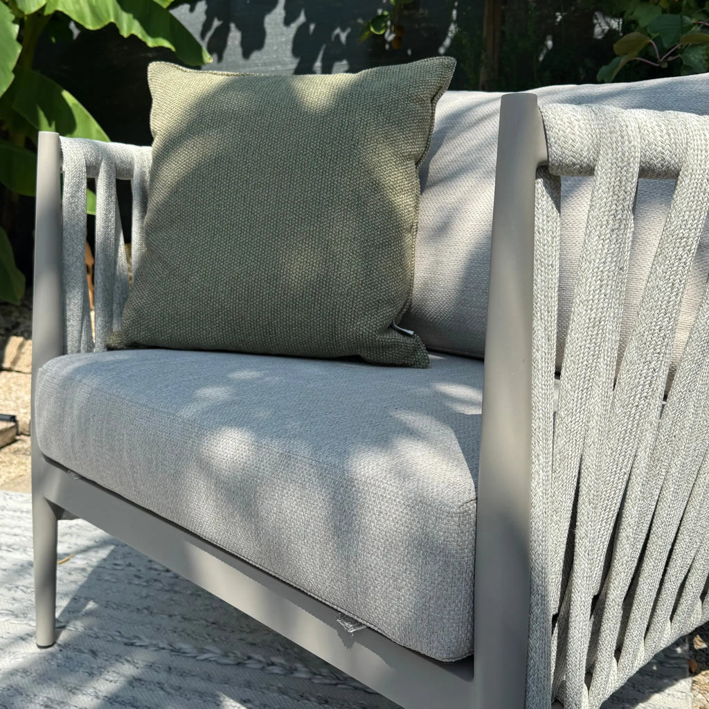Ensemble de chaises longues d'extérieur JACINTA, modèle d'exposition - OUTLET
