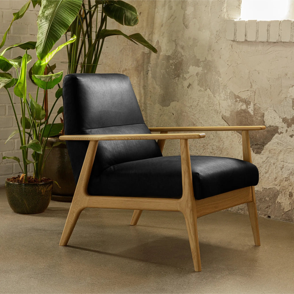 JACK Armchair in Black Leather - Sits | Milola