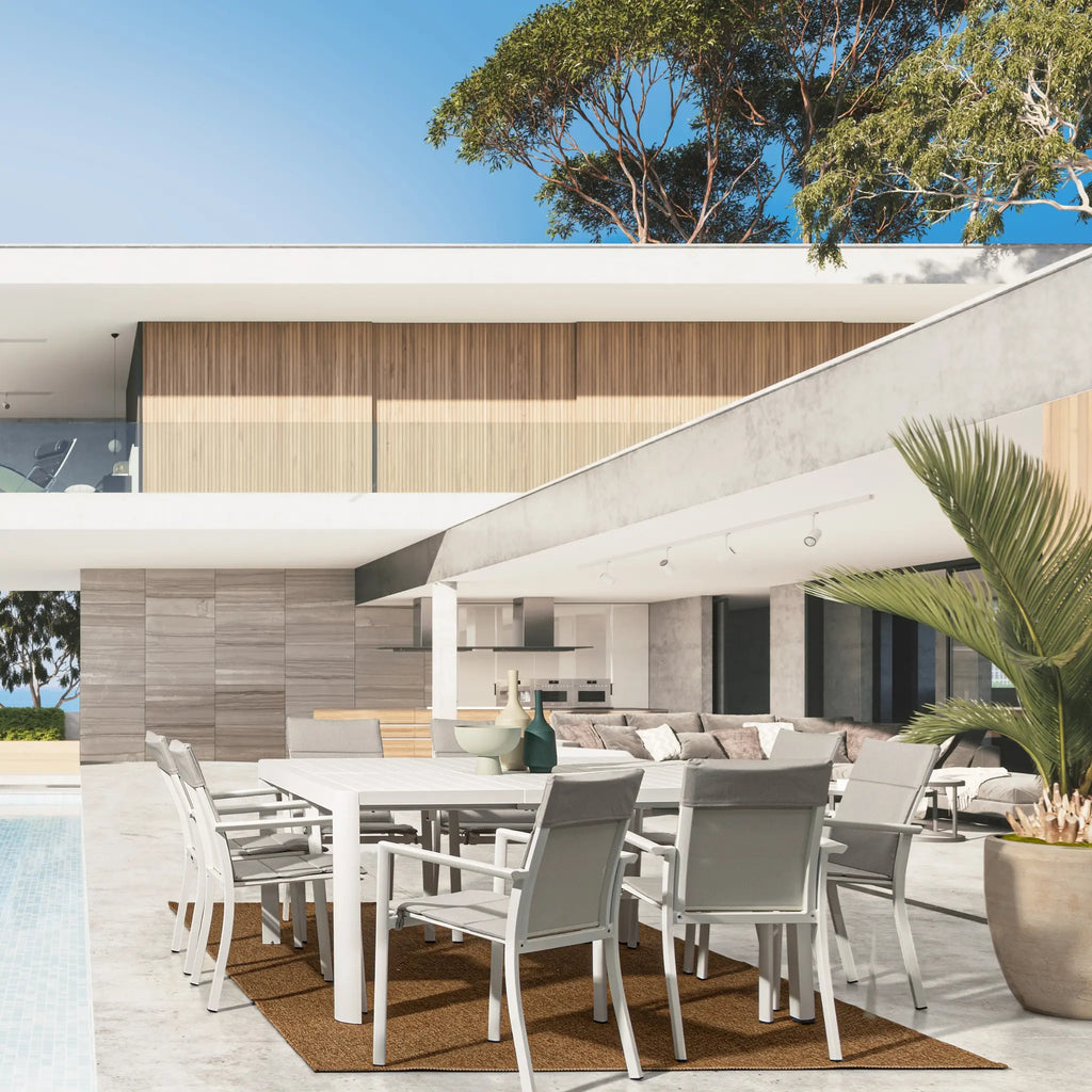 KIPLIN Square Extendable Outdoor Dining Table Set in White - Bizzotto | Milola