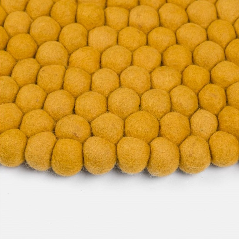 KLARA Felt Ball Round Rugs