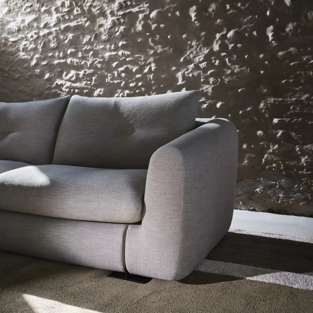 KUMO Sofa in Beige - Twils | Milola