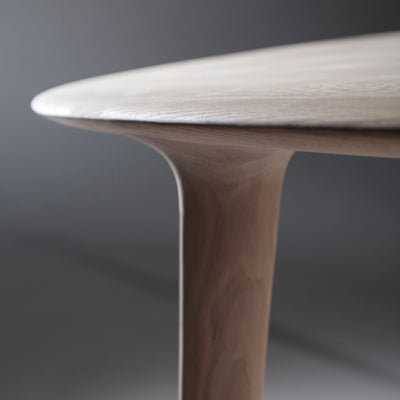 LUC Oval Dining Table in Walnut Natural Oil - Artisan | Milola