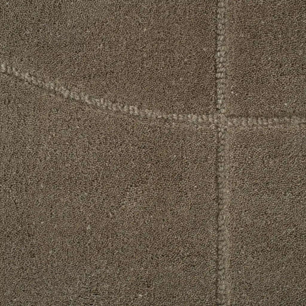 LINEAL POEM - Modern Rug in Moss - Linie Design | Milola