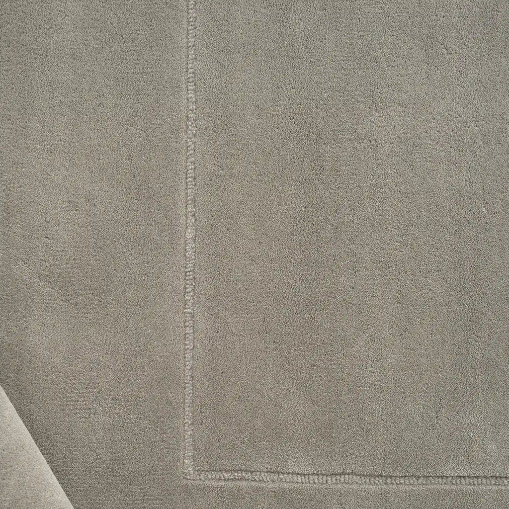 LINEAL POEM - Modern Rug in Grey - Linie Design | Milola